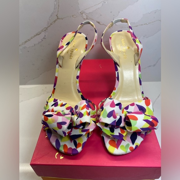 Kate Spade Multi Heart Pink Purple Print Bow Heel Lourdes Shoes Size 8 Valentine - Picture 2 of 6